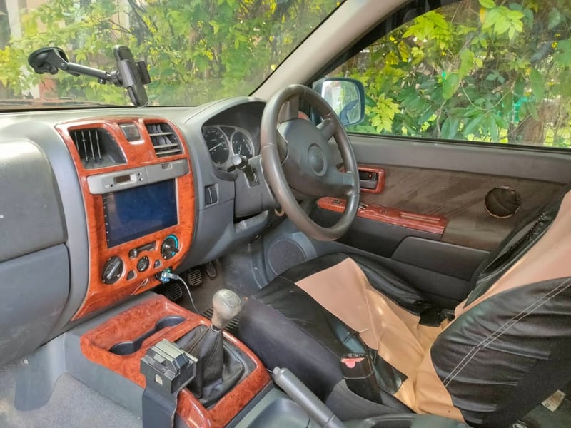 ขายรถกระบะ เชฟโคโรราโด้