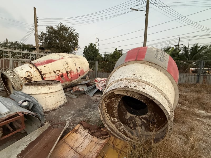 LIEBHERR โม่Liebherr ขนาด 7 คิว 