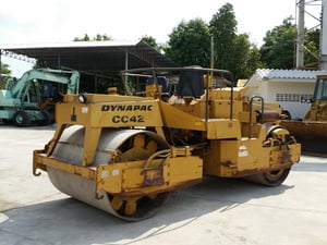 ขายรถบดอัดสั่นสะเทือน 10 ตัน DYNAPAC CC42A นำเข้าจาก USA แท้ 100% สภาพสวย ขายรถบดอัดสั่นสะเทือน 10 ตัน DYNAPAC CC42A นำเข้าจาก USA แท้ 100% สภาพสวย