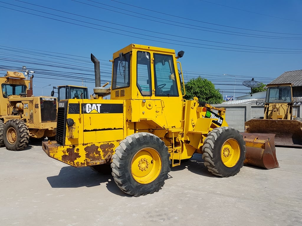ขายรถตักล้อยาง ยี่ห้อ CATERPILLAR 910E บุ้งกี๋ 1.3 คิว นำเข้าจากอเมริกาแท้ ไม่เคยใช้งานในไทยขาย ขายรถตักล้อยาง ยี่ห้อ CATERPILLAR 910E บุ้งกี๋ 1.3 คิว นำเข้าจากอเมริกาแท้ ไม่เคยใช้งานในไทยขาย
