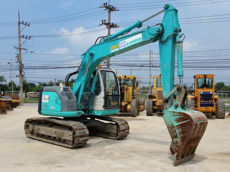ขายรถขุด KOBELCO SK115SR ปี 2004 นำเข้าจากญี่ปุ่นแท้ 100เปอร์เซ็นต์ ไม่เคยใช้งานในไทย