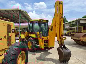 รถตักหน้าขุดหลัง JCB 215S รุ่นยอดนิยม สภาพสวย นำเข้าจากประเทศสหรัฐอเมริกา 2 เพลา รถนอกเเท้ ไม่เคยใช้งานในไทย