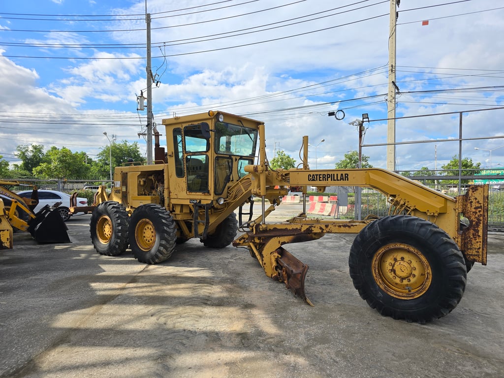 รถเกรด Caterpillar 140G นำเข้าจาก USA แท้ Serial สูง 72V165xx สภาพสวย พร้อม Ripper หลัง ไม่เคยใช้งานในไทย เอกสารครบ รถเกรด Caterpillar 140G นำเข้าจาก USA แท้ Serial สูง 72V165xx สภาพสวย พร้อม Ripper หลัง ไม่เคยใช้งานในไทย เอกสารครบ