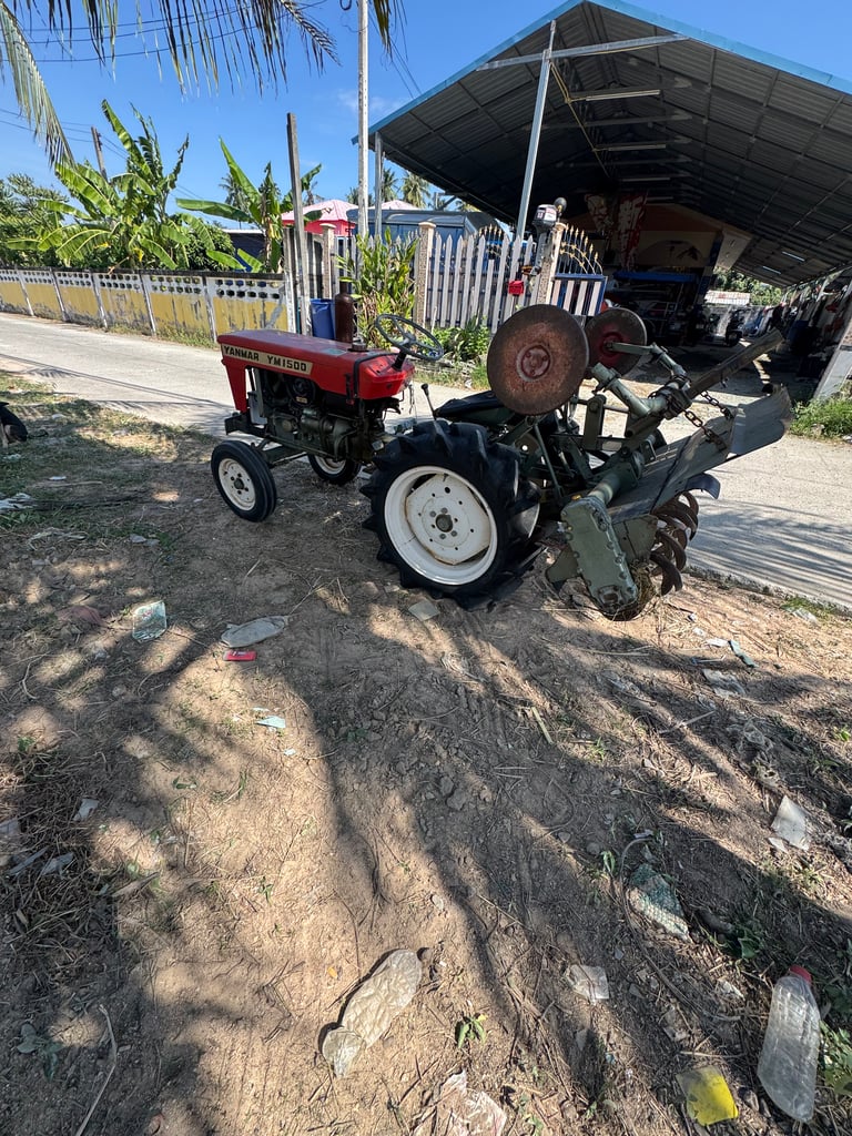 ขายรถไถ่ ขายรถไถ่