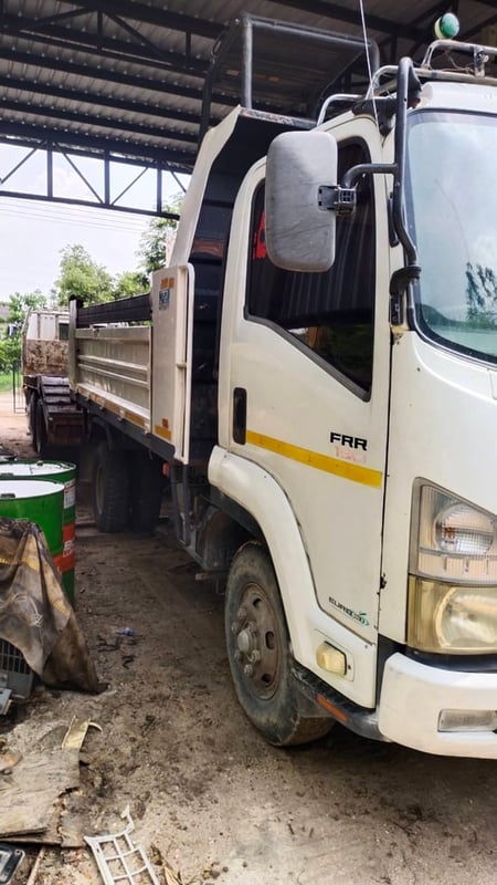 ISUZU FRR 190แรงม้า รถบรรทุก 6ล้อ ดั้มพ์ ปี2015 เลขไมล์ 160,000 กม. รถบ้านปายแดงมือเดียว เจ้าของขายเอง ISUZU FRR 190แรงม้า รถบรรทุก 6ล้อ ดั้มพ์ ปี2015 เลขไมล์ 160,000 กม. รถบ้านปายแดงมือเดียว เจ้าของขายเอง