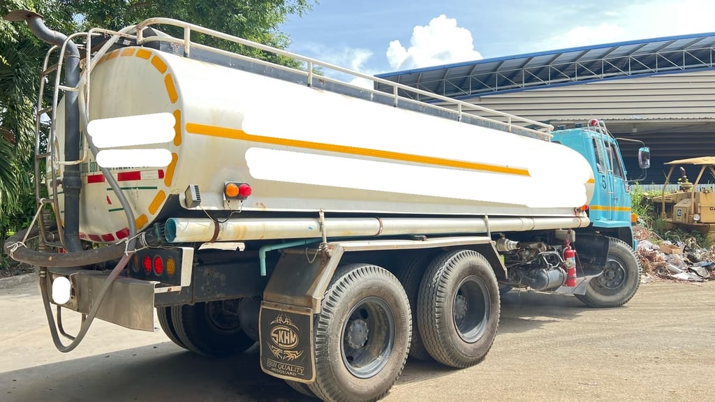 ขายรถน้ำISUZU195hpปี39ขนาด15,000ลิตร2เพลาราคา470,000฿โทร0867379991อ๊อฟ พิจิตร ขายรถน้ำISUZU195hpปี39ขนาด15,000ลิตร2เพลาราคา470,000฿โทร0867379991อ๊อฟ พิจิตร
