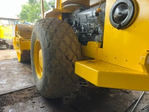 ขายรถบดBOMAG BW212D-2เป็น2เพลา เอกสารเล่มทะเบียน ราคา390,000฿โทร0867379991อ๊อฟ พิจิตร ขายรถบดBOMAG BW212D-2เป็น2เพลา เอกสารเล่มทะเบียน ราคา390,000฿โทร0867379991อ๊อฟ พิจิตร