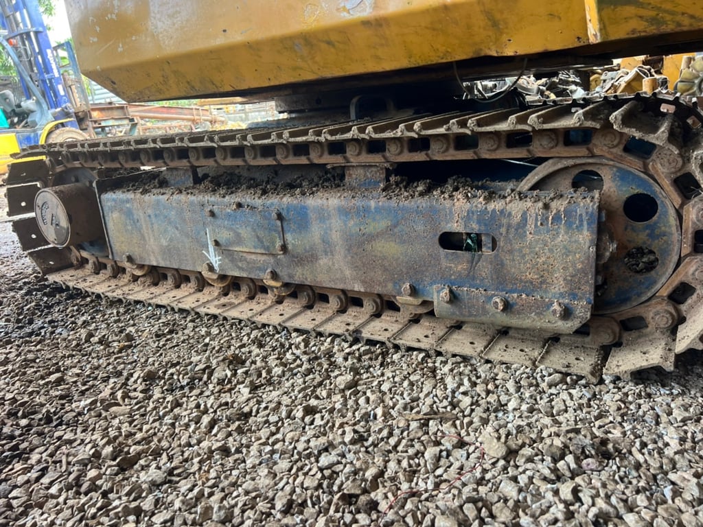 ขายKOMATSU PC20-6เก๋งแอร์ สวยๆพร้อมใช้ ราคา150,000฿โทร0867379991อ๊อฟ พิจิตร ขายKOMATSU PC20-6เก๋งแอร์ สวยๆพร้อมใช้ ราคา150,000฿โทร0867379991อ๊อฟ พิจิตร