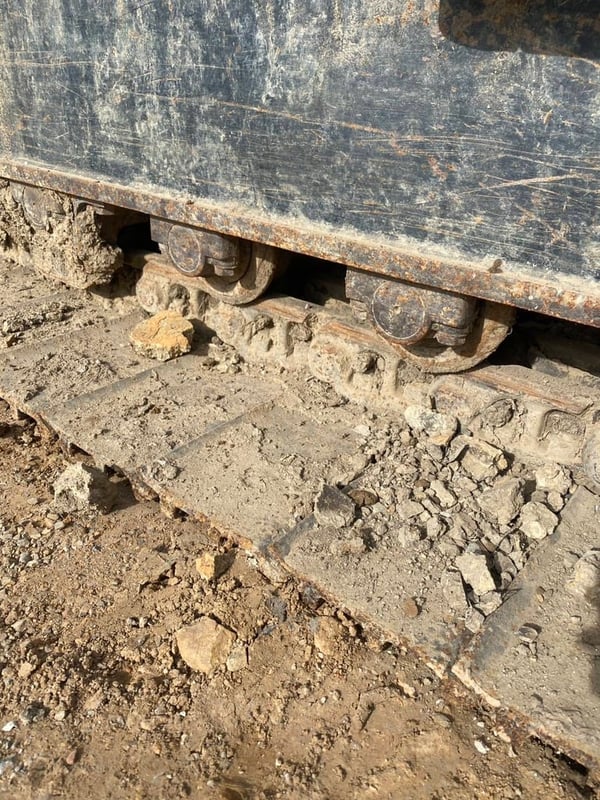 ฝากขายSANY SY 215Cปี68ใช้งานมา 4,000 ชั่วโมงเอกสารเล่มทะเบียนพร้อมโอนราคา 1,300,000 ฿โทร0867379991อ๊อฟ พิจิตร