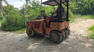 ขายรถบดSakai tw350 ขนาด3ตัน ราคา170,000฿โทร0867379991อ๊อฟ พิจิตร 