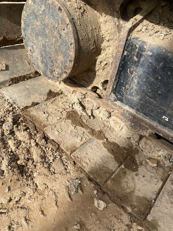 ฝากขายSANY SY 215Cปี68ใช้งานมา 4,000 ชั่วโมงเอกสารเล่มทะเบียนพร้อมโอนราคา 1,300,000 ฿โทร0867379991อ๊อฟ พิจิตร