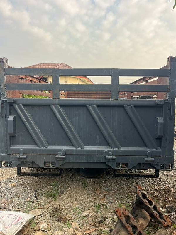 3SMM 3SMM 220แรงม้า รถบรรทุก 10ล้อ ดั้มพ์ ปี2017