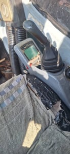 ขายทั้งคันหรือแยกอะไหล่สนใจชิ้นไหนบอกได้ครับKOBELCO SK200M5ไฟฟ้าเสีย ช่วงล่างดีเอกสารใบซื้อขาย ราคา230,000฿โทร0867379991อ๊อฟ พิจิตร 