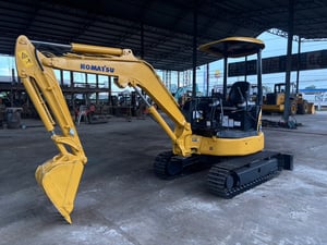 ขายKOMATSU PC30MRเอกสารเล่มทะเบียนรถสวยพร้อมใช้ราคา350,000฿โทร0867379991อ๊อฟ พิจิตร ขายKOMATSU PC30MRเอกสารเล่มทะเบียนรถสวยพร้อมใช้ราคา350,000฿โทร0867379991อ๊อฟ พิจิตร