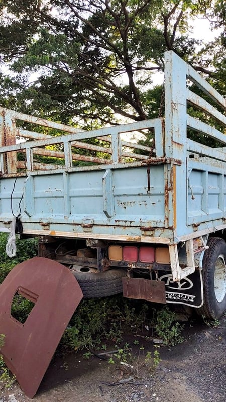 ฝากขาย6ล้อISUZU195hpปี36กระบะยาว6.30ม.พรอมใช้ ราคา250,000฿โทร0867379991อ๊อฟ พิจิตร