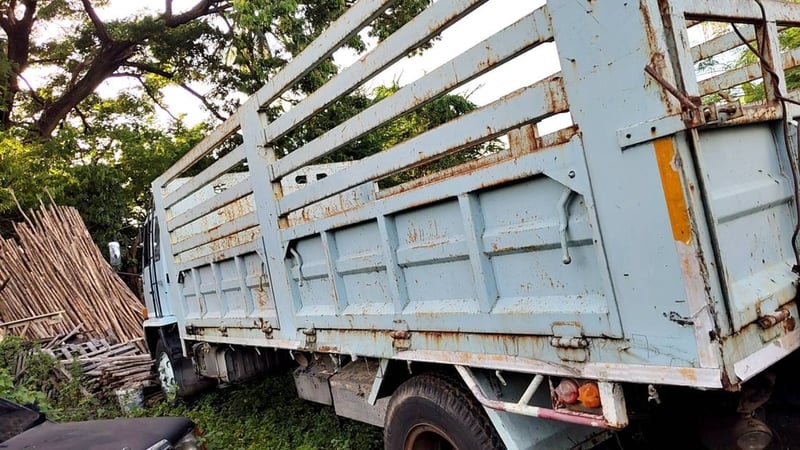 ฝากขาย6ล้อISUZU195hpปี36กระบะยาว6.30ม.พรอมใช้ ราคา250,000฿โทร0867379991อ๊อฟ พิจิตร