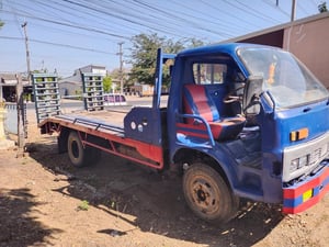 ขาย6ล้ออีแต๋น พื้นเทเลอร์ISUZU 100hpฝาขาว ราคา75,000฿โทร0867379991อ๊อฟ พิจิตร 