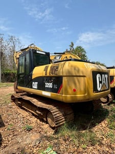 ขายCAT320 DGCปี56เอกสารเล่มทะเบียนราคา870,000฿ต่อรอง โทร0867379991อ๊อฟ พิจิตร ขายCAT320 DGCปี56เอกสารเล่มทะเบียนราคา870,000฿ต่อรอง โทร0867379991อ๊อฟ พิจิตร