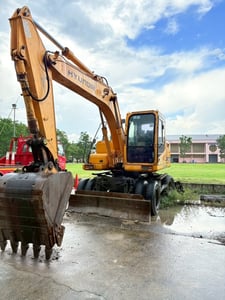 ฝากขายHYUNDAI 140w-7ล้อยาง เอกสารประมูล ราคา420,000฿โทร0867379991อ๊อฟ พิจิตร ฝากขายHYUNDAI 140w-7ล้อยาง เอกสารประมูล ราคา420,000฿โทร0867379991อ๊อฟ พิจิตร