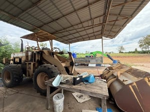 ขายรถตักKOMATSU 510เอกสารใบซื้อขายพร้อมใช้ ราคา230,000฿โทร0867379991อ๊อฟ พิจิตร 