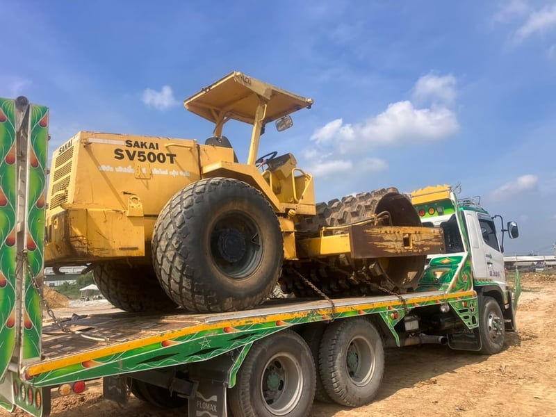 ขายSAKAI SV500TF เป็น2เพลา2เปลือกเรียบหุ้มหนาม เอกสารเล่มทะเบียน ราคา750,000฿โทร0867379991อ๊อฟ พิจิตร 