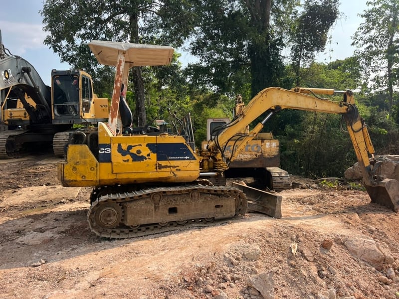 ขายKOMATSU PC30-6พร้อมใช้ ราคา120,000฿โทร0867379991อ๊อฟ พิจิตร 