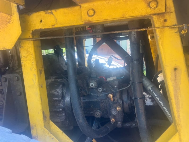 ขายรถบดDYNAPAC CA251PD เป็น2เพลา2เปลื่อกเรียบหุ้มหนาม เอกสารเล่มทะเบียน ราคา800,000฿โทร0867379991อ๊อฟ พิจิตร 