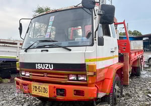 ขาย6ล้อติดเฮียบ4.30ตัน ยาว7.20พร้อมใช้ราคา350,000฿โทร0867379991อ๊อฟ พิจิตร 