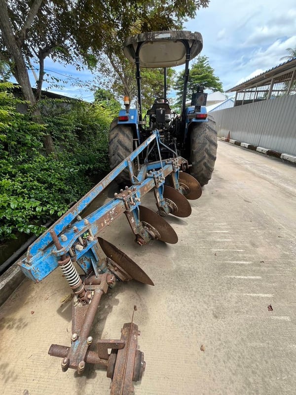 ขายรถไถNAWHOLLAND T5060 106แรงปี65ใบมีดสไลด์ได้ซ้ายขวามีผลาน4 เอกสารเล่มราคา350,000฿โทร0867379991อ๊อฟ พิจิตร ขายรถไถNAWHOLLAND T5060 106แรงปี65ใบมีดสไลด์ได้ซ้ายขวามีผลาน4 เอกสารเล่มราคา350,000฿โทร0867379991อ๊อฟ พิจิตร