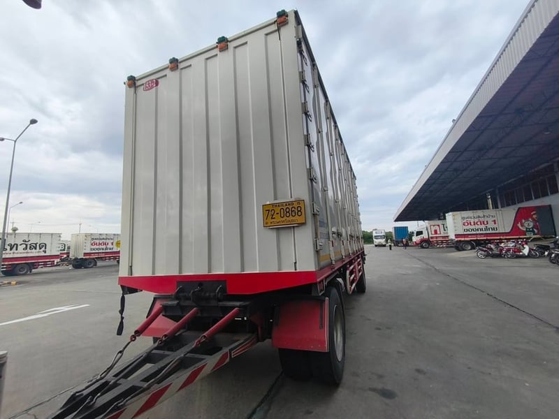 ขาย ISUZU FTR รถบรรทุก 6ล้อ พร้อมพ่วงแม่ลูก ปี2023 ขาย ISUZU FTR รถบรรทุก 6ล้อ พร้อมพ่วงแม่ลูก ปี2023