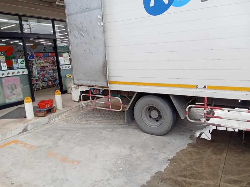 🚛 ขายรถบรรทุกมือสอง สภาพดี พร้อมใช้งาน 🚛