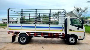 HINO XZU 150แรงม้า รถบรรทุก 6ล้อ กระบะคอกสูง ปี2016