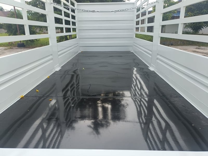 ISUZU FRR 210แรงม้า รถบรรทุก 6ล้อ กระบะเหล็ก ปี2014 ISUZU FRR 210แรงม้า รถบรรทุก 6ล้อ กระบะเหล็ก ปี2014