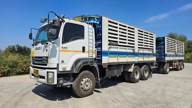 ISUZU FXZ 360แรงม้า รถบรรทุก 10ล้อ กระบะเหล็ก ปี2017