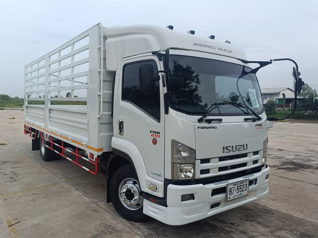 ISUZU FRR 210แรงม้า รถบรรทุก 6ล้อ กระบะเหล็ก ปี2014 ISUZU FRR 210แรงม้า รถบรรทุก 6ล้อ กระบะเหล็ก ปี2014