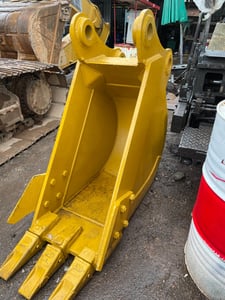บุ้งกี๋ CAT320D ของใหม่ ราคาต่อรองได้ค่ะ บุ้งกี๋ CAT320D ของใหม่ ราคาต่อรองได้ค่ะ