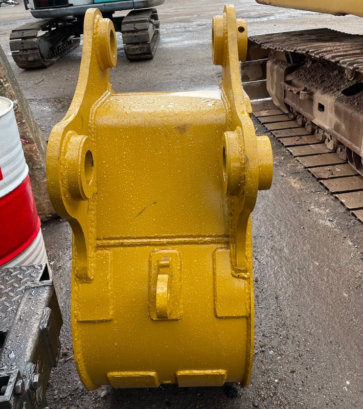 บุ้งกี๋ CAT320D ของใหม่ ราคาต่อรองได้ค่ะ บุ้งกี๋ CAT320D ของใหม่ ราคาต่อรองได้ค่ะ