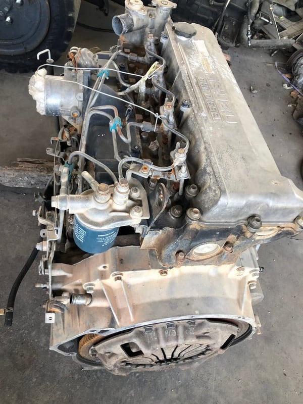 ขายเครื่องยนต์ ISUZU 4HF1 120แรงม้า 