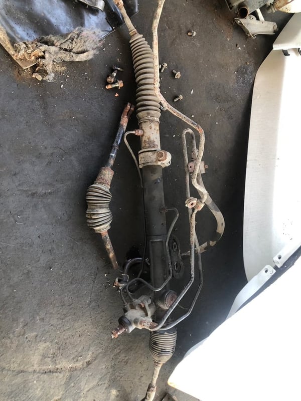 ขายอะไหล่นิสสันนาวาร่า NP300 ราคาถูก ขายอะไหล่นิสสันนาวาร่า NP300 ราคาถูก