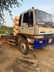 Hino 2k 260แรงม้า รถบรรทุก หัวลาก 10ล้อ หัวลาก เฉพาะหัว ปี2001