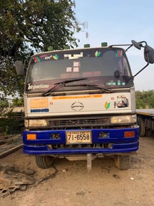 Hino 2k 260แรงม้า รถบรรทุก หัวลาก 10ล้อ หัวลาก เฉพาะหัว ปี2001