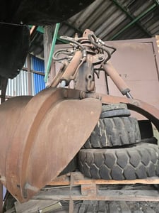 ดอกบัวคีบเหล็ก 4กลีบ -มือขยุ้มเหล็ก -ปากคีบเหล็ก ทำงานเร็ว สำหรับรถแมคโคร และเครนพับ มือ2 ใช้งานน้อย แกนสวย