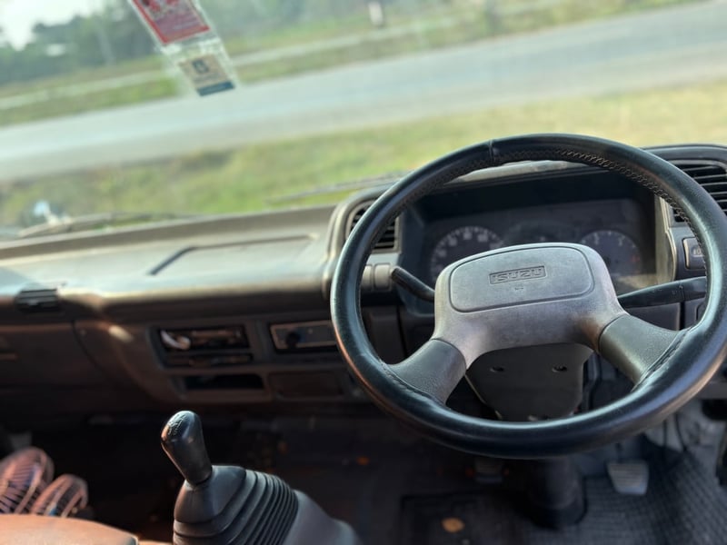 ISUZU NPR 130แรง ปี50 กระบะใหม่ คอกใหม่