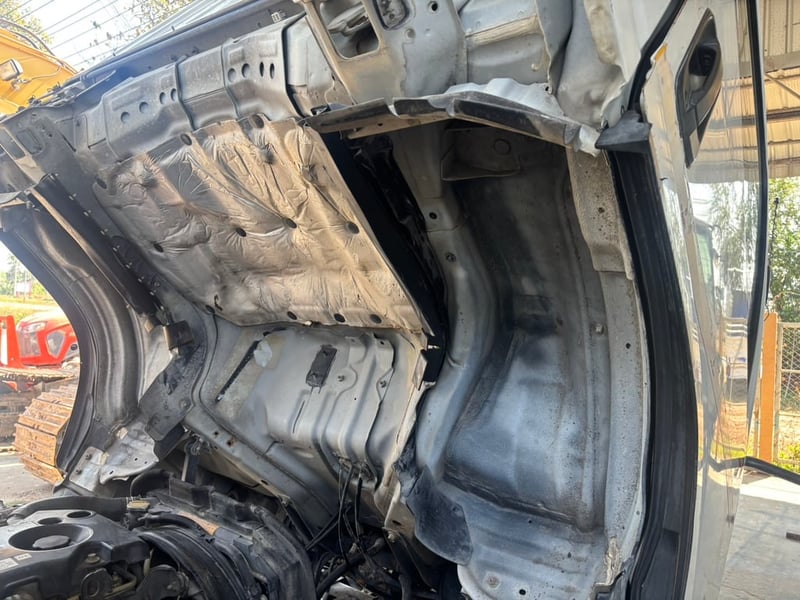 รถดั้มพ์ NMR 130แรง ปี59 