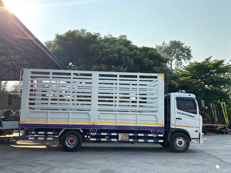 รถหกล้อ FC9J 175 ปี64 5.60ม. (สลับตู้ได้)