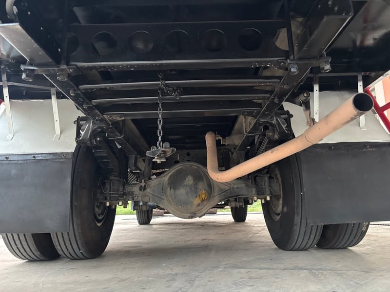 ISUZU NQR 175แรง ปี59 ยางเต็ม กระบะใหม่