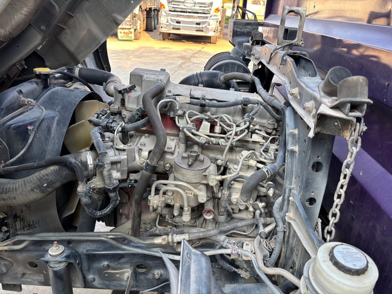 รถหกล้อ FC9J 175 ปี64 5.60ม. (สลับตู้ได้)