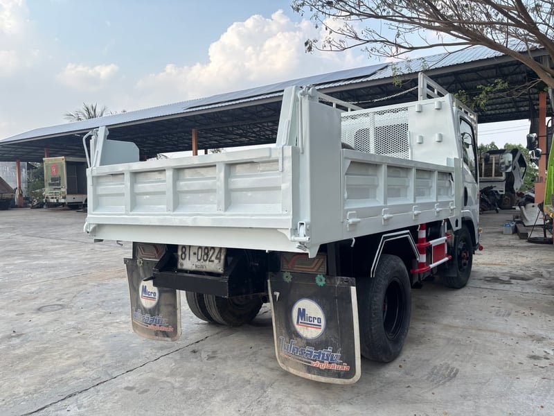 รถดั้มพ์ NMR 130แรง ปี59 