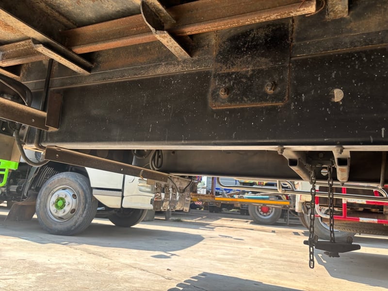 FRR 210แรง ปี60 6.50ม. 