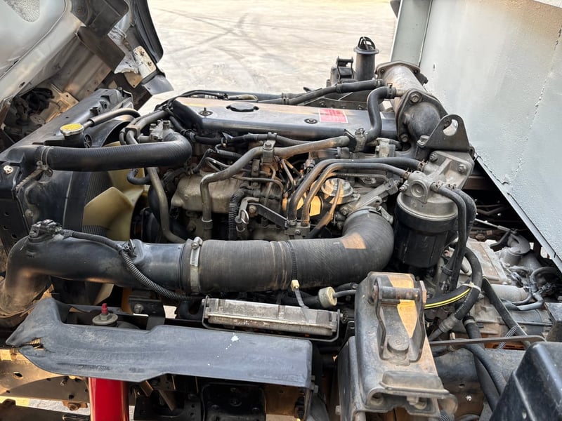 HINO NQR 175แรง ปี56 5.60ม.